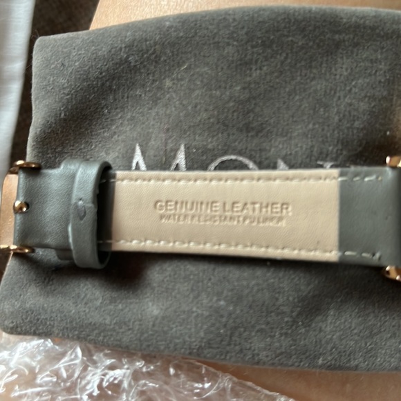 Monroe watch - Picture 4 of 8